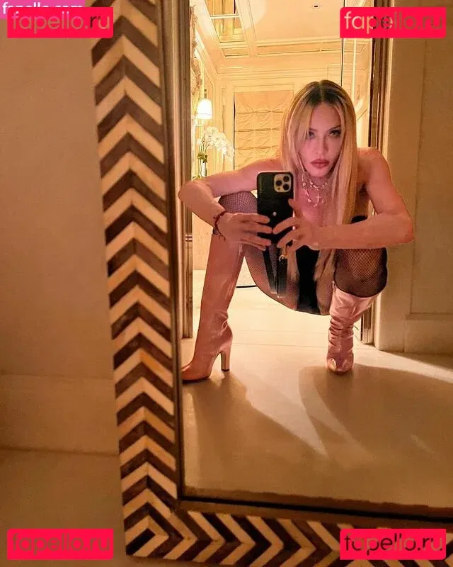 Madonna Onlyfans Photo Gallery 