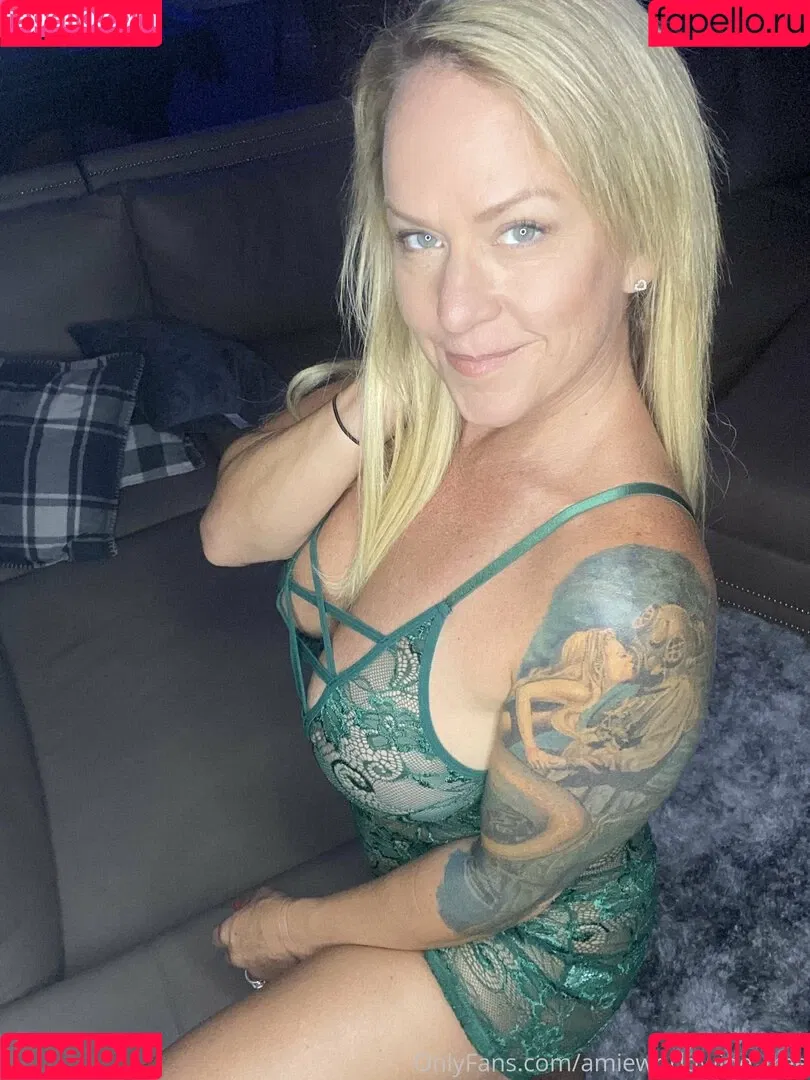 amieworldwide_free Onlyfans Photo Gallery 
