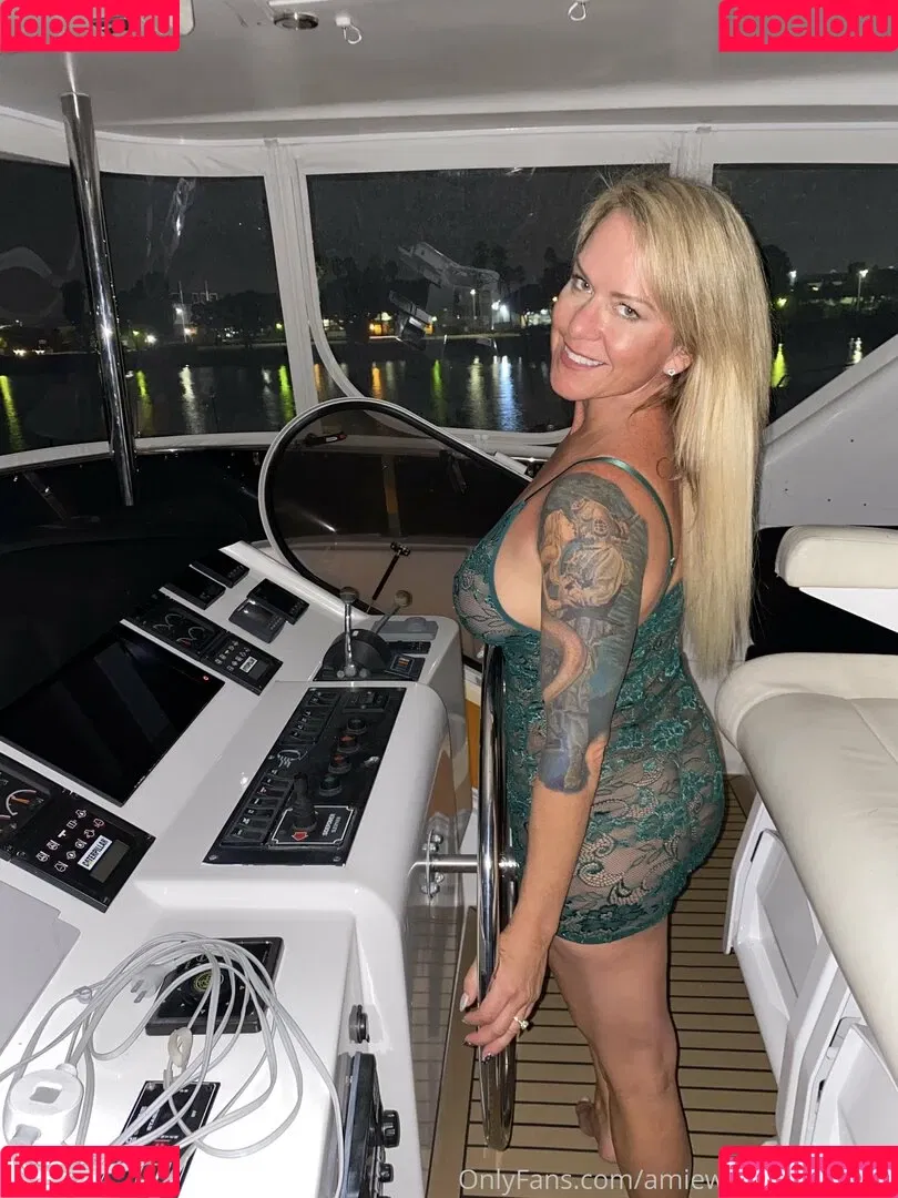 amieworldwide_free Onlyfans Photo Gallery 