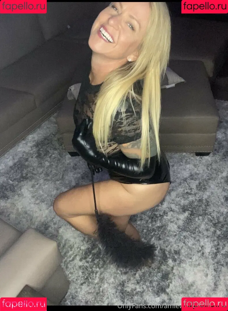 amieworldwide_free Onlyfans Photo Gallery 