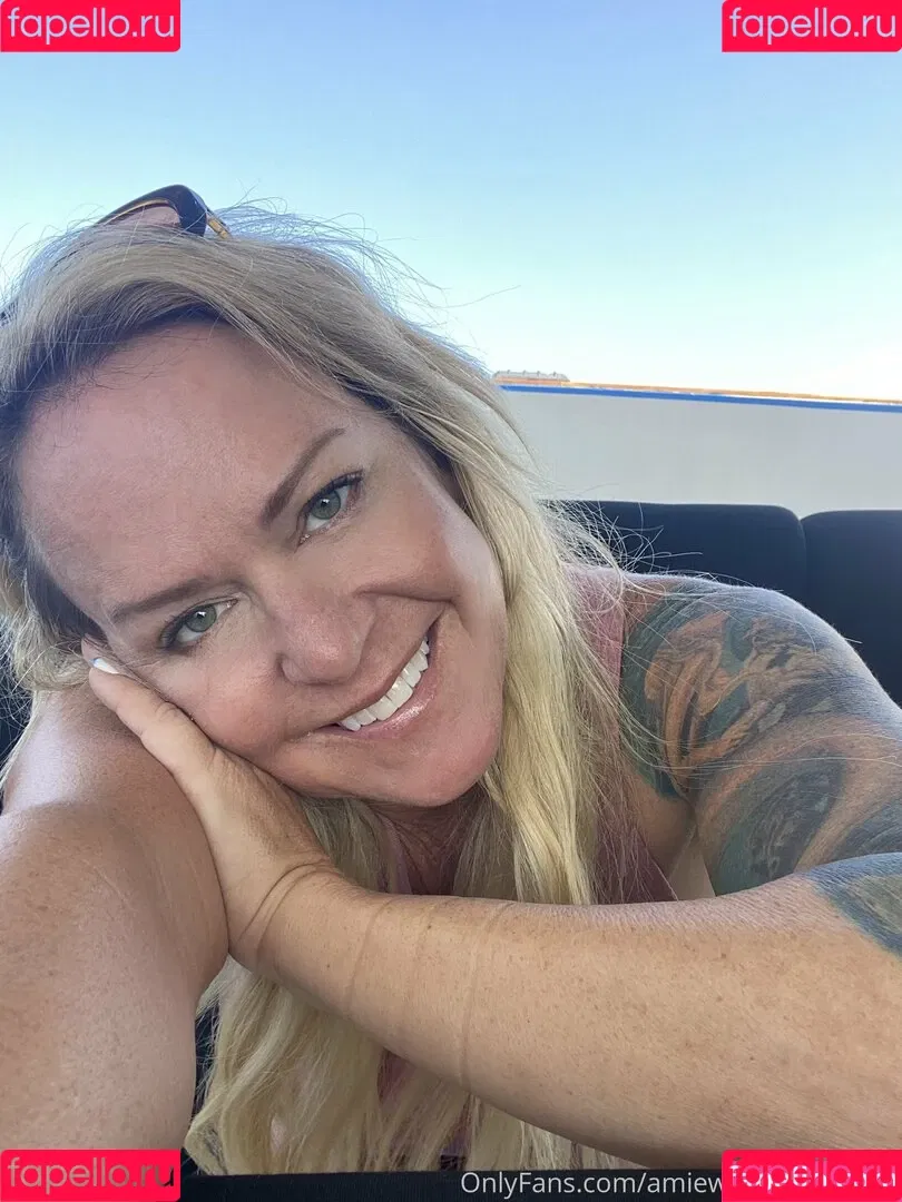 amieworldwide_free Onlyfans Photo Gallery 