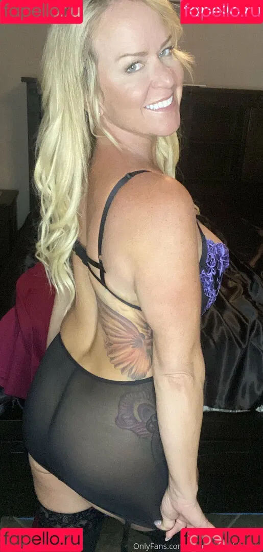 amieworldwide_free Onlyfans Photo Gallery 