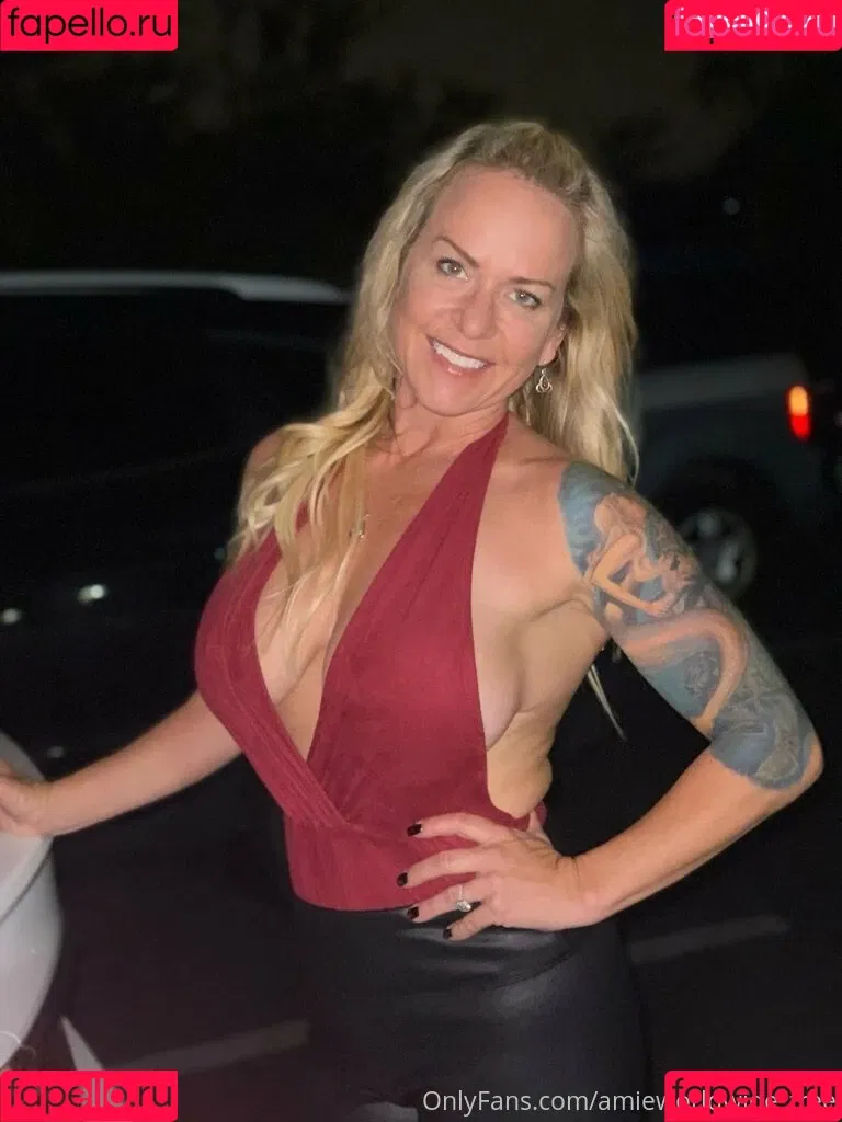 amieworldwide_free Onlyfans Photo Gallery 