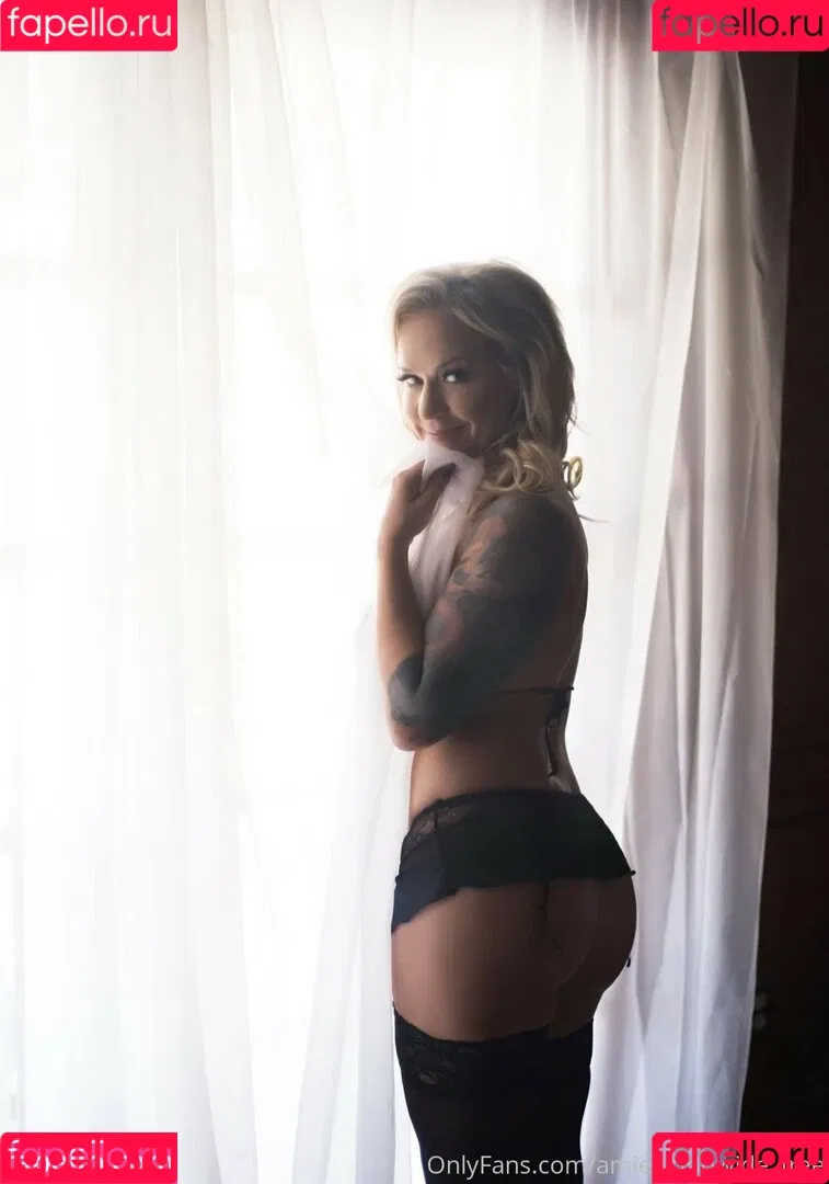 amieworldwide_free Onlyfans Photo Gallery 