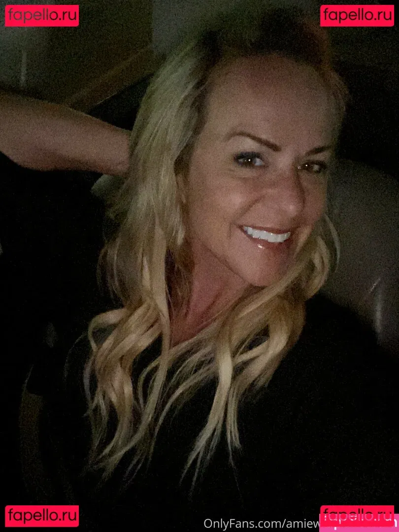 amieworldwide_free Onlyfans Photo Gallery 
