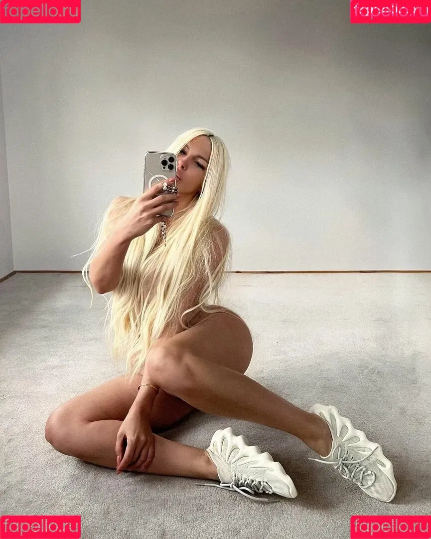 Jelena Karleusa Onlyfans Photo Gallery 