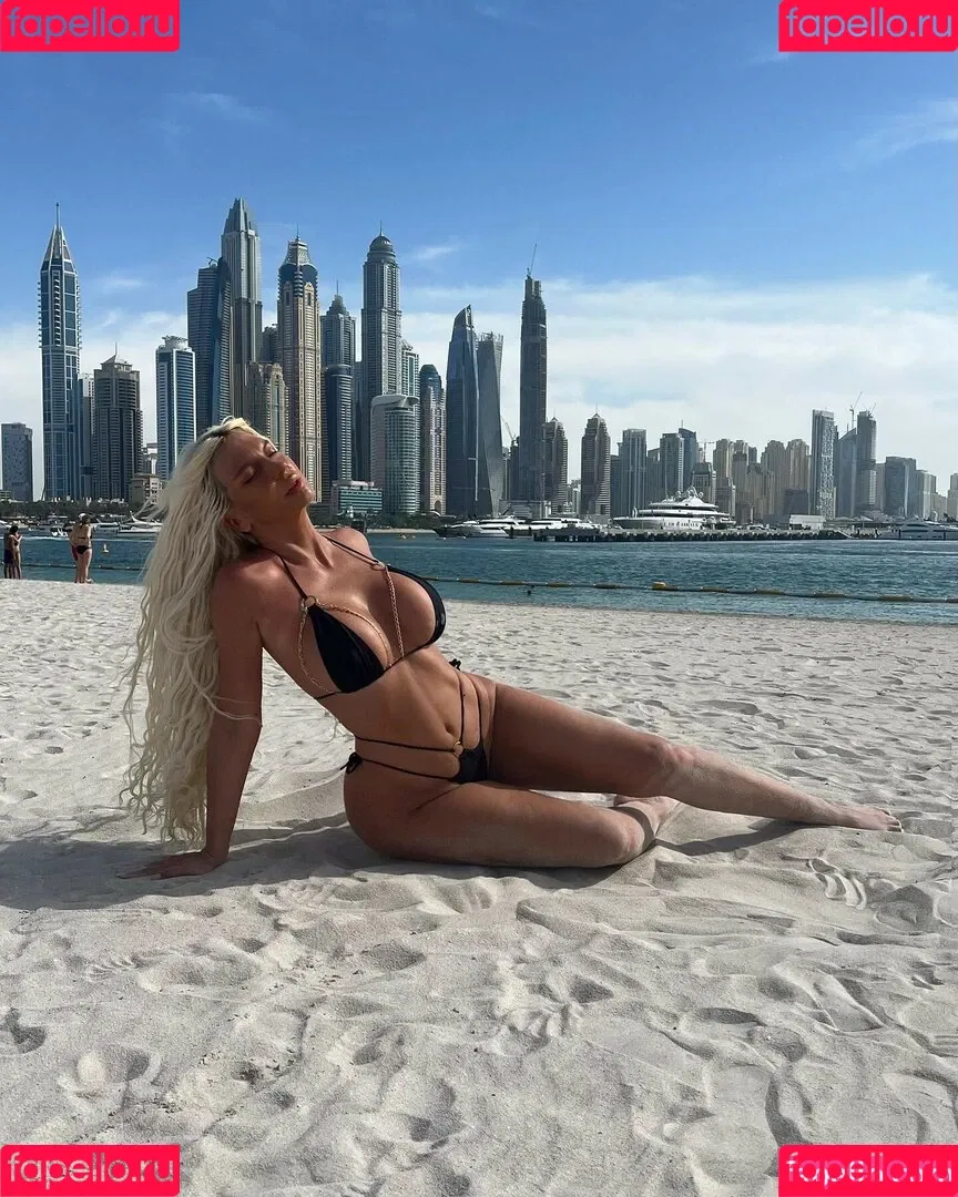 Jelena Karleusa Onlyfans Photo Gallery 