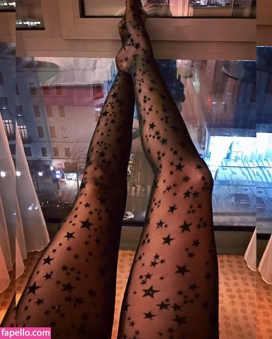 Jelena Karleusa Onlyfans Photo Gallery 