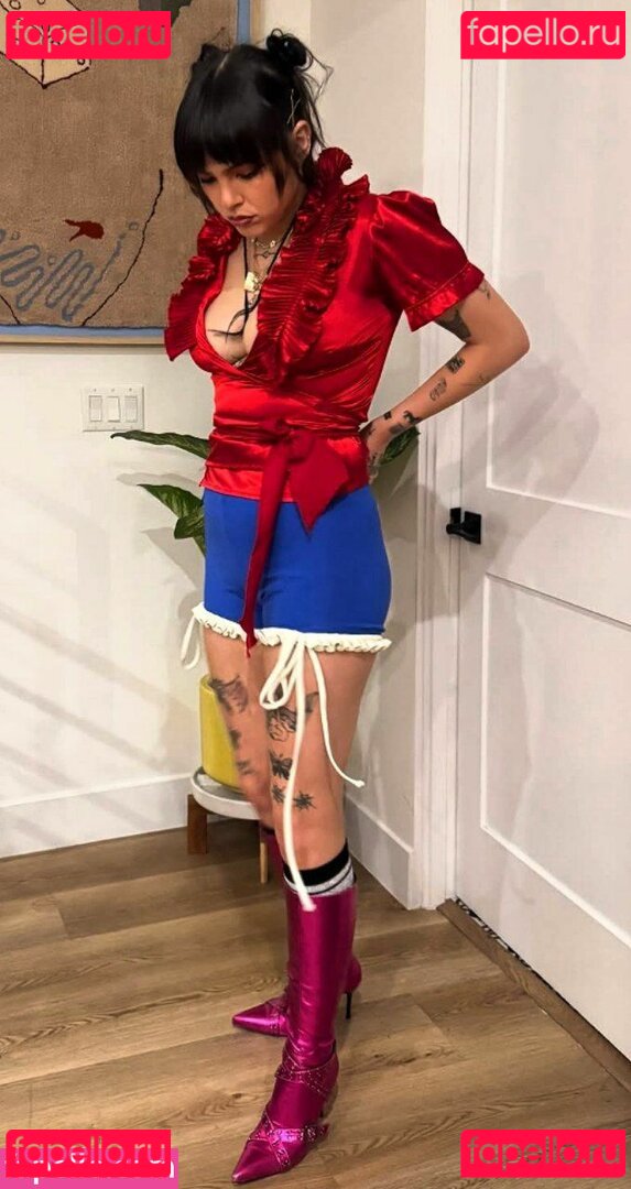 Benee Nude Onlyfans Photo 21