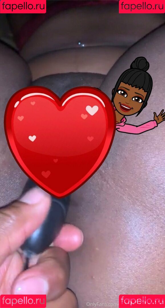 mzstrawberryhenny Onlyfans Photo Gallery 