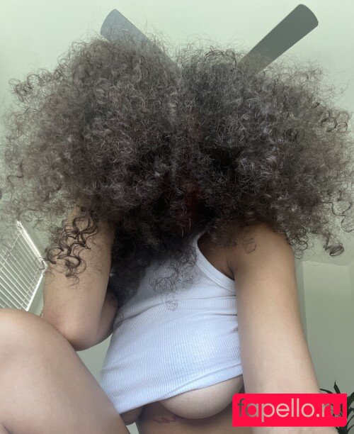 Uhliaa Onlyfans Photo Gallery 