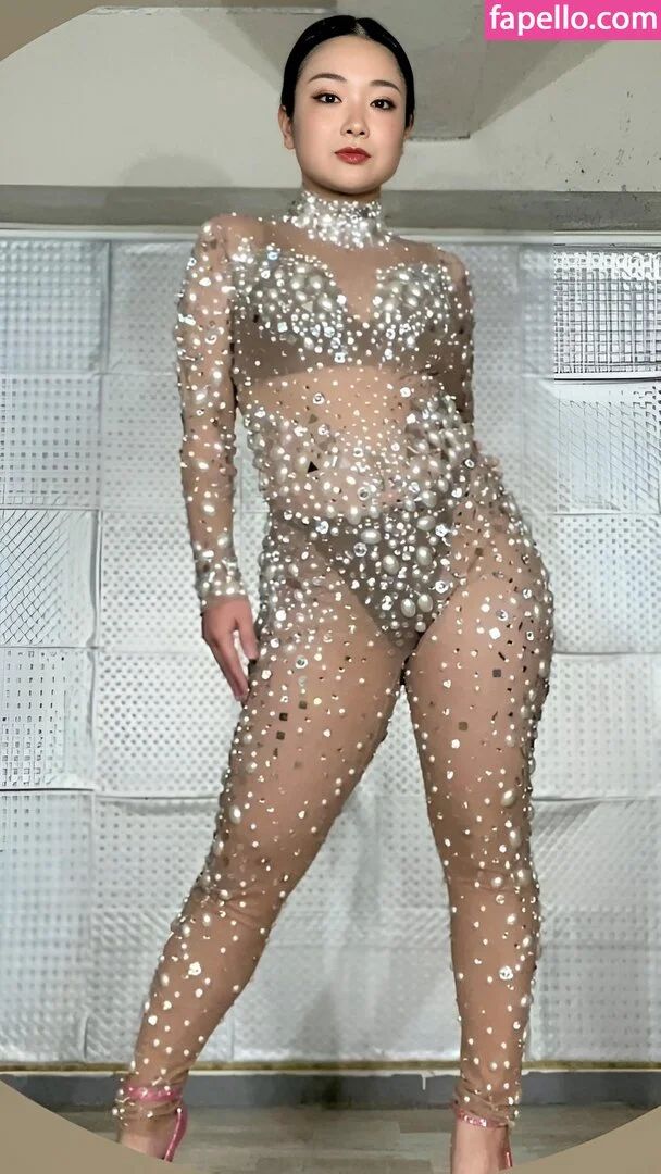 Childish Lina Onlyfans Photo Gallery 