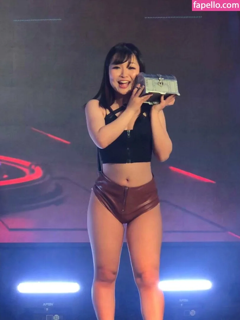 Childish Lina Onlyfans Photo Gallery 