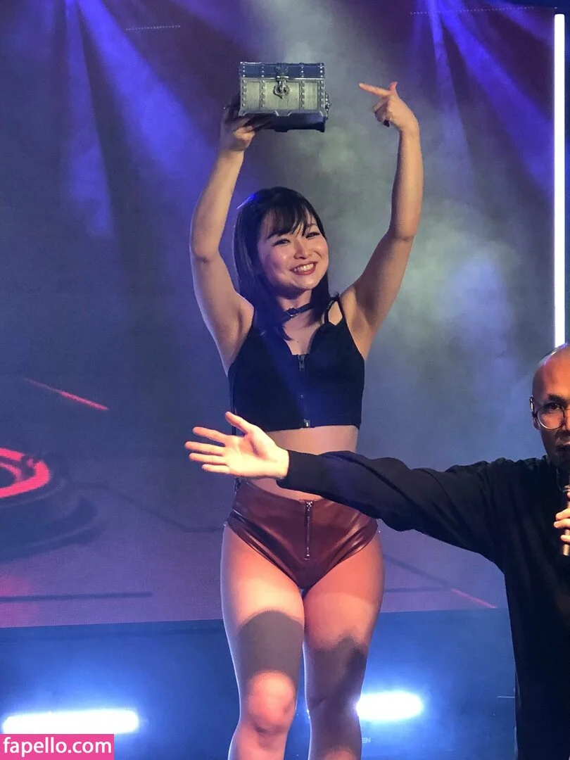 Childish Lina Onlyfans Photo Gallery 