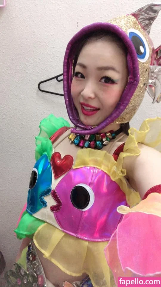 Childish Lina Onlyfans Photo Gallery 