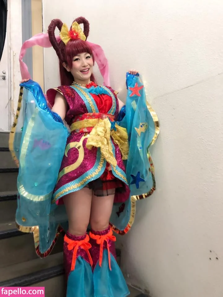 Childish Lina Onlyfans Photo Gallery 