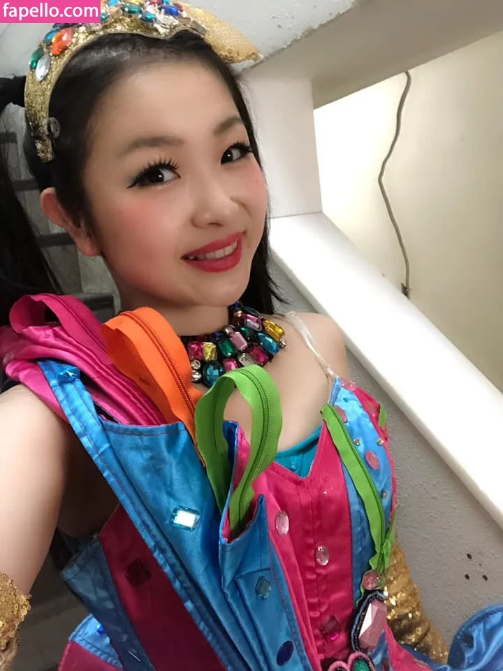 Childish Lina Onlyfans Photo Gallery 