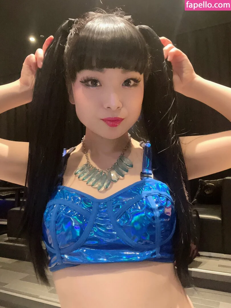 Childish Lina Onlyfans Photo Gallery 