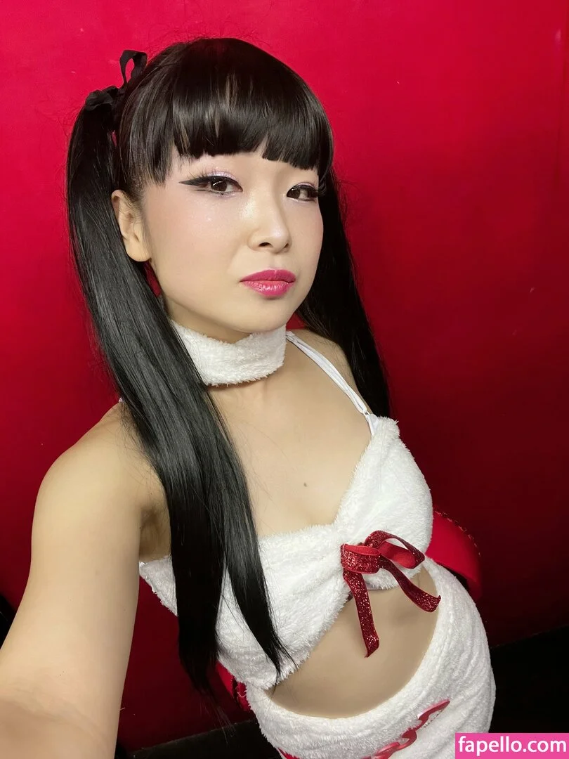 Childish Lina Onlyfans Photo Gallery 