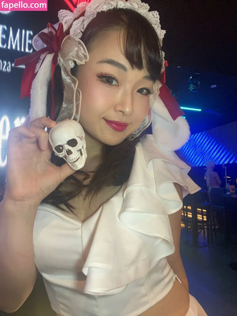 Childish Lina Onlyfans Photo Gallery 