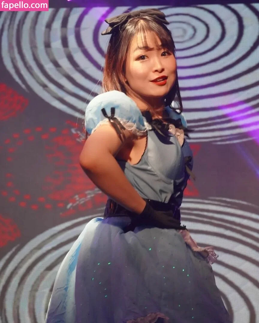 Childish Lina Onlyfans Photo Gallery 