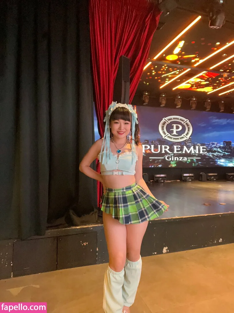 Childish Lina Onlyfans Photo Gallery 