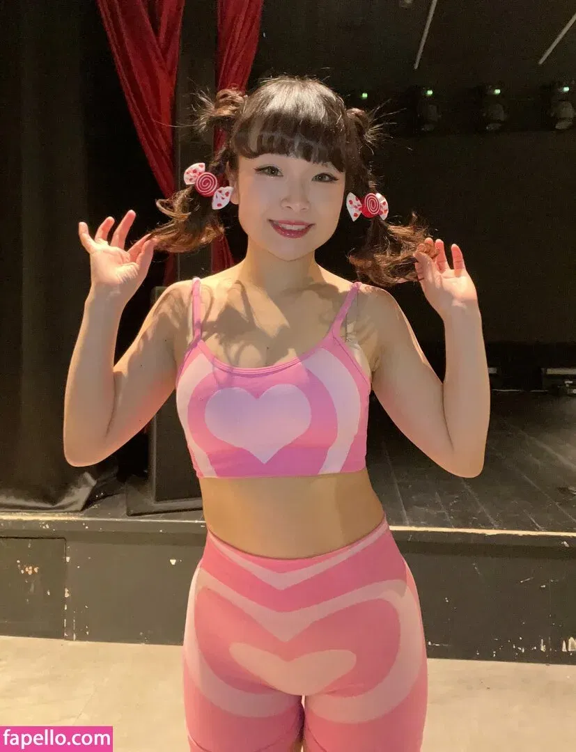 Childish Lina Onlyfans Photo Gallery 