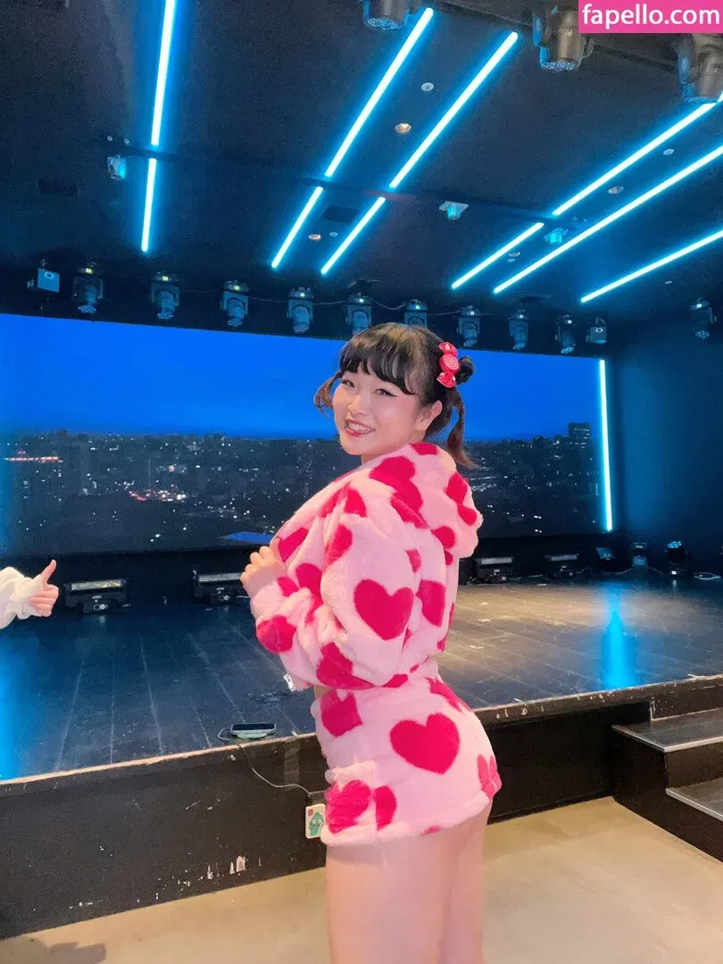 Childish Lina Onlyfans Photo Gallery 