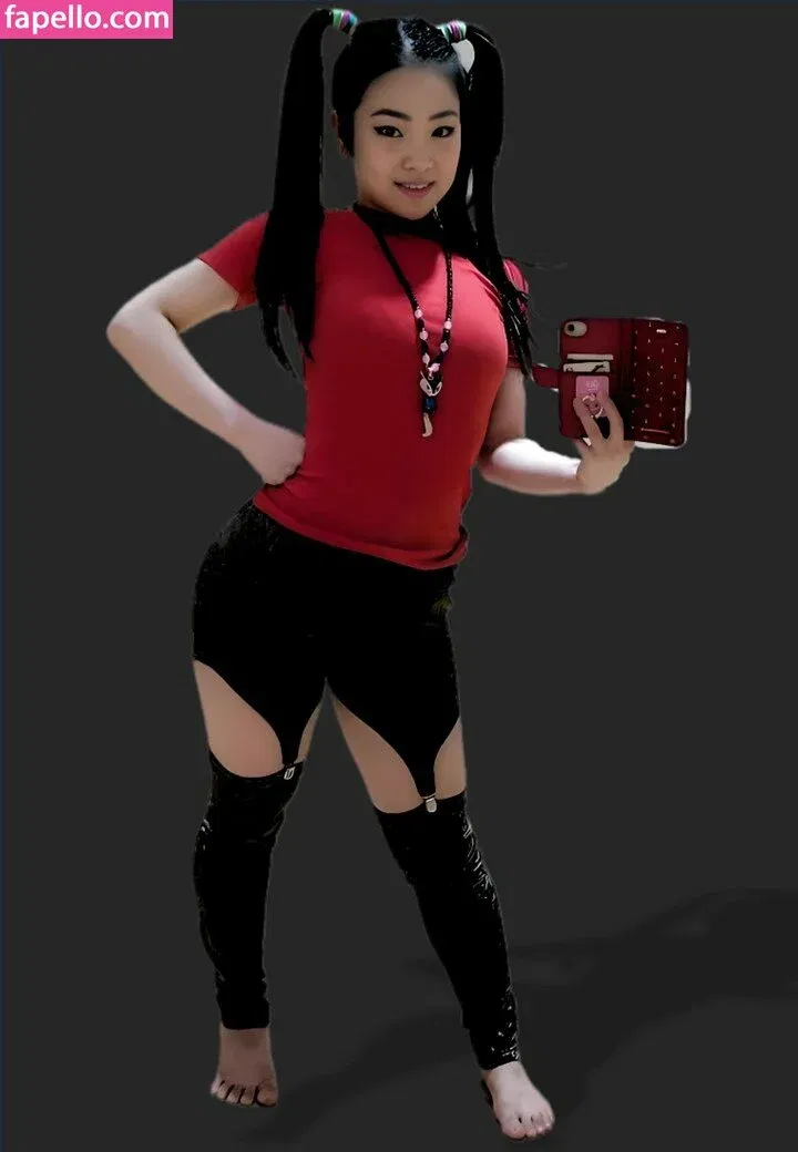 Childish Lina Onlyfans Photo Gallery 