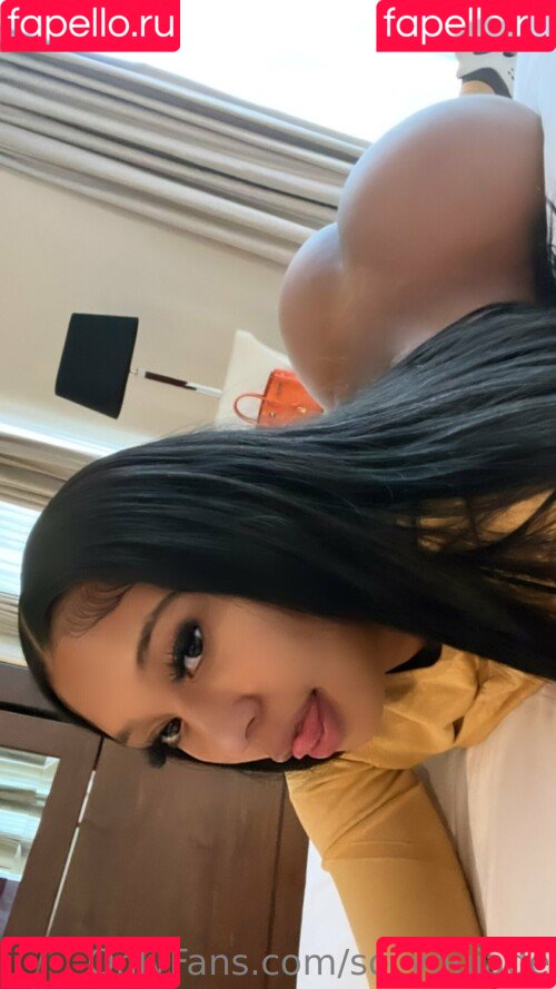 so_youjade Onlyfans Photo Gallery 