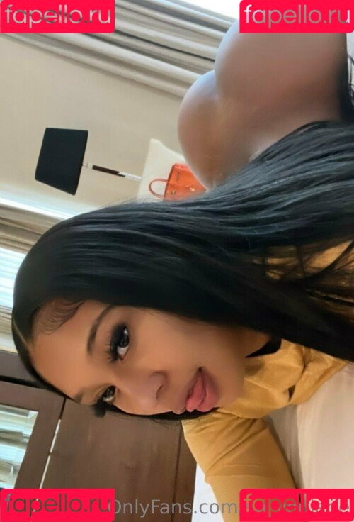 so_youjade Onlyfans Photo Gallery 