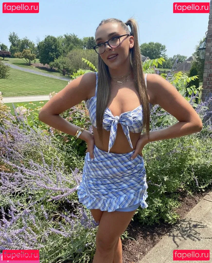 Kendall Vertes Onlyfans Photo Gallery 