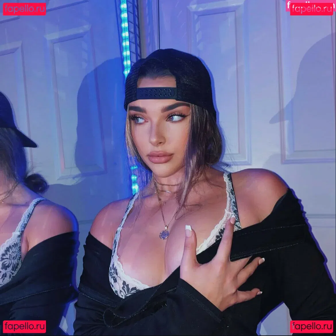 Kendall Vertes Onlyfans Photo Gallery 