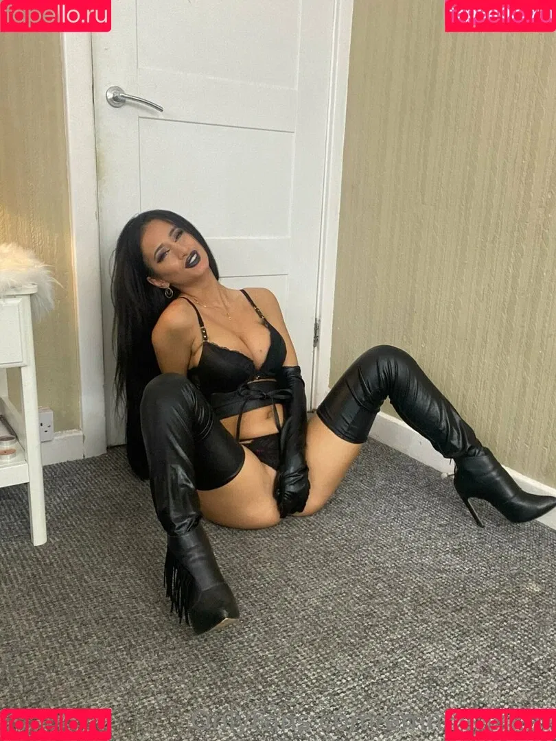 emmietinker Onlyfans Photo Gallery 