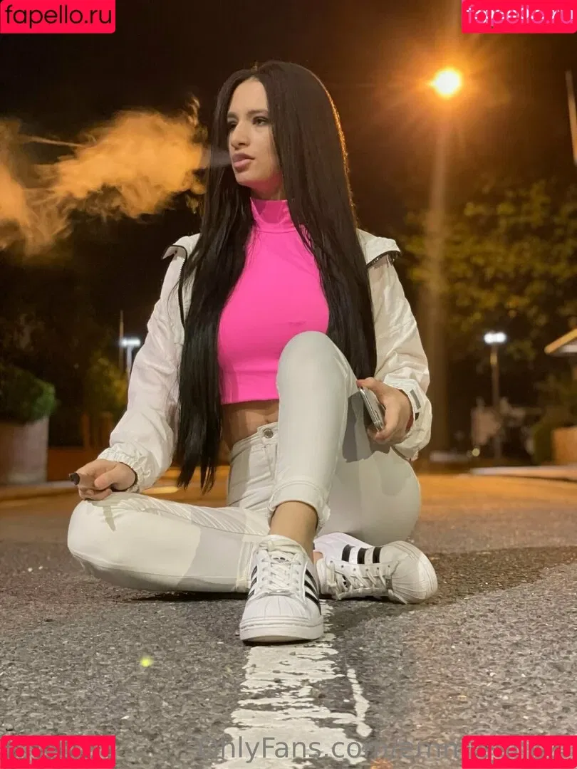 emmietinker Onlyfans Photo Gallery 
