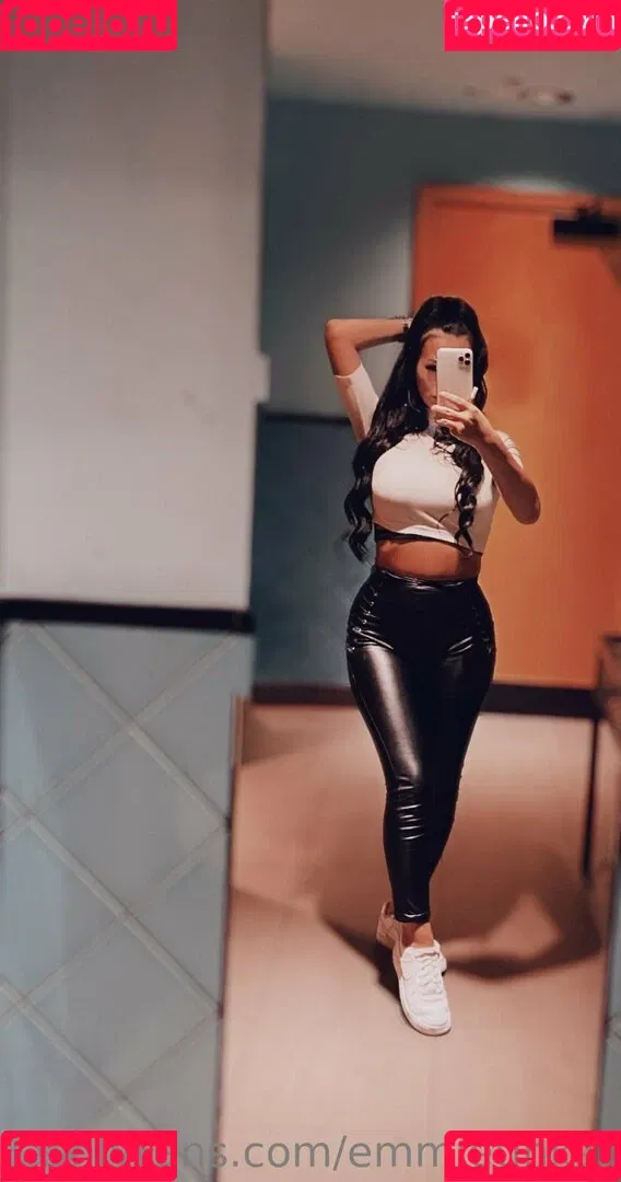 emmietinker Onlyfans Photo Gallery 