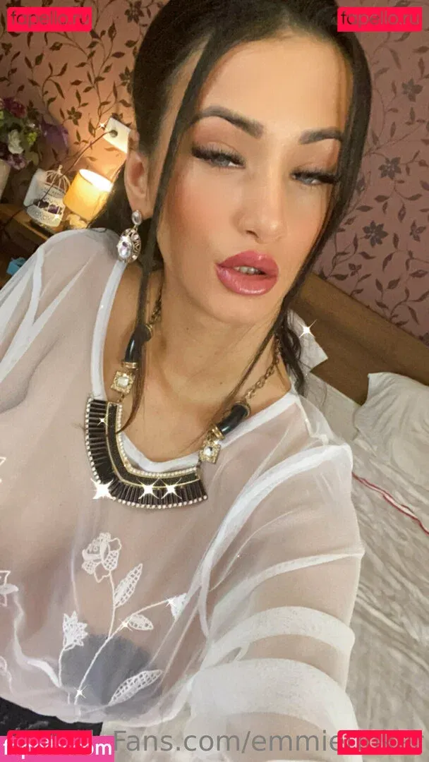 emmietinker Onlyfans Photo Gallery 