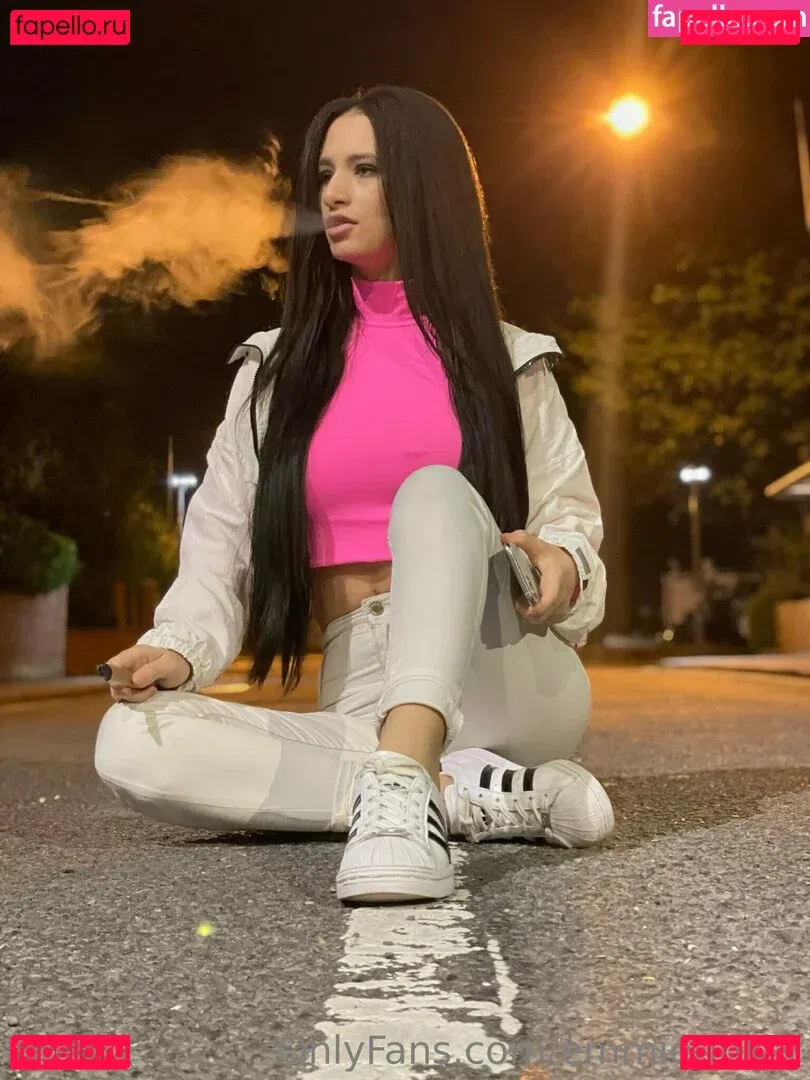 emmietinker Onlyfans Photo Gallery 