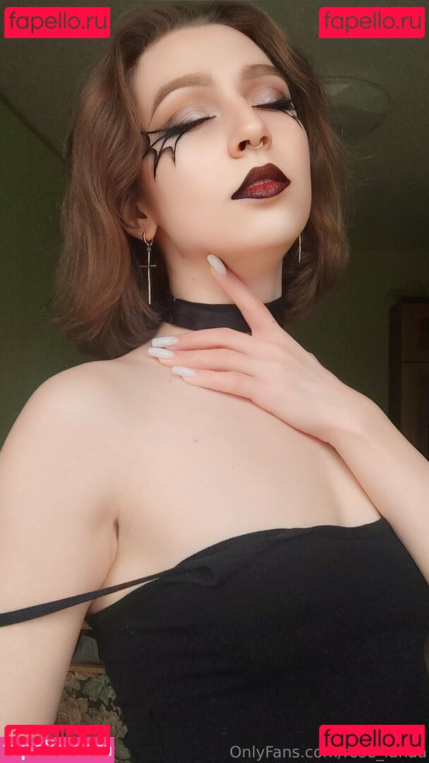 rose_lunaa Nude Onlyfans Photo 32