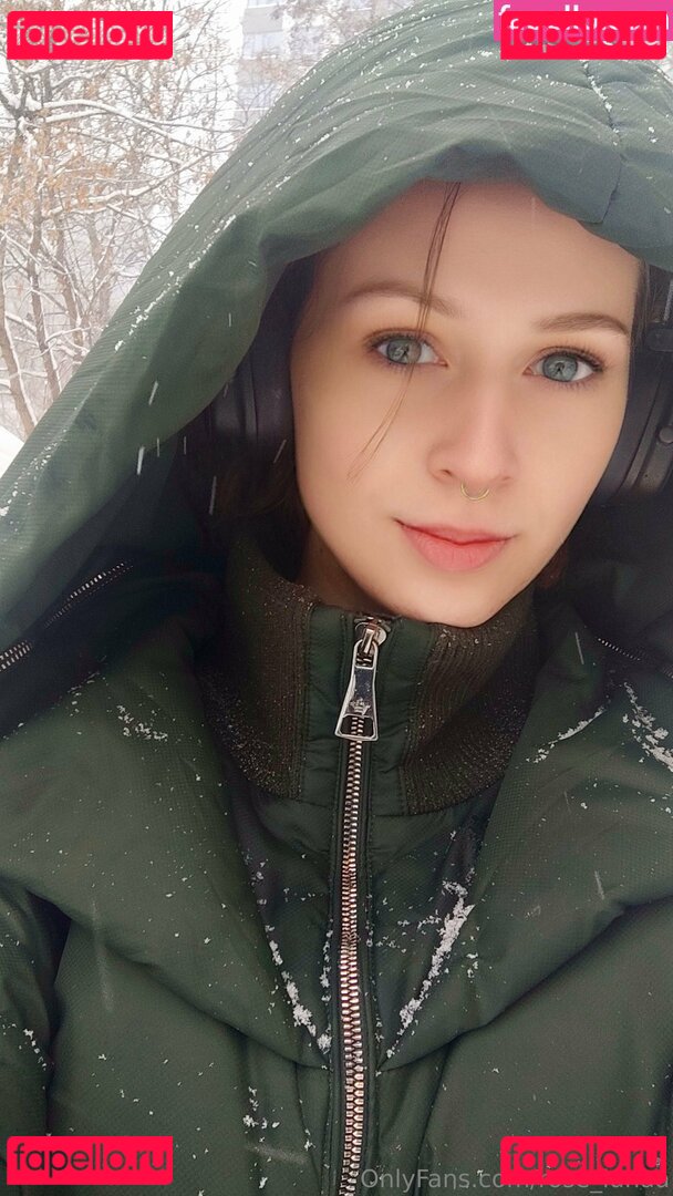 rose_lunaa Nude Onlyfans Photo 22
