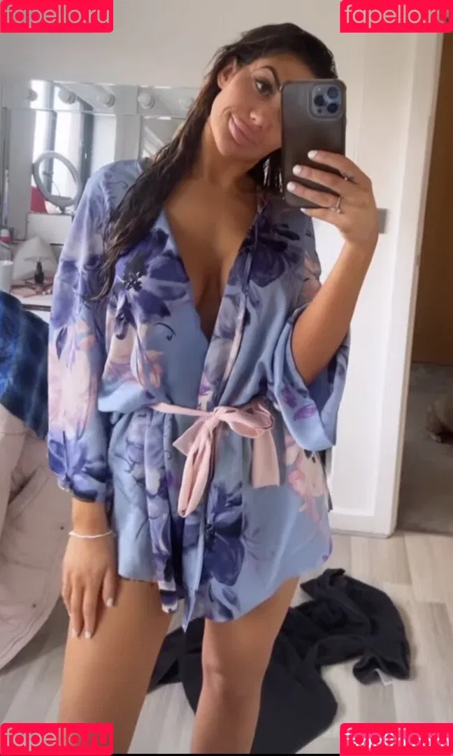 Chloe Ferry Onlyfans Photo Gallery 