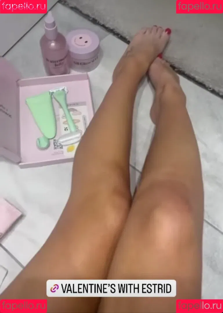 Chloe Ferry Onlyfans Photo Gallery 