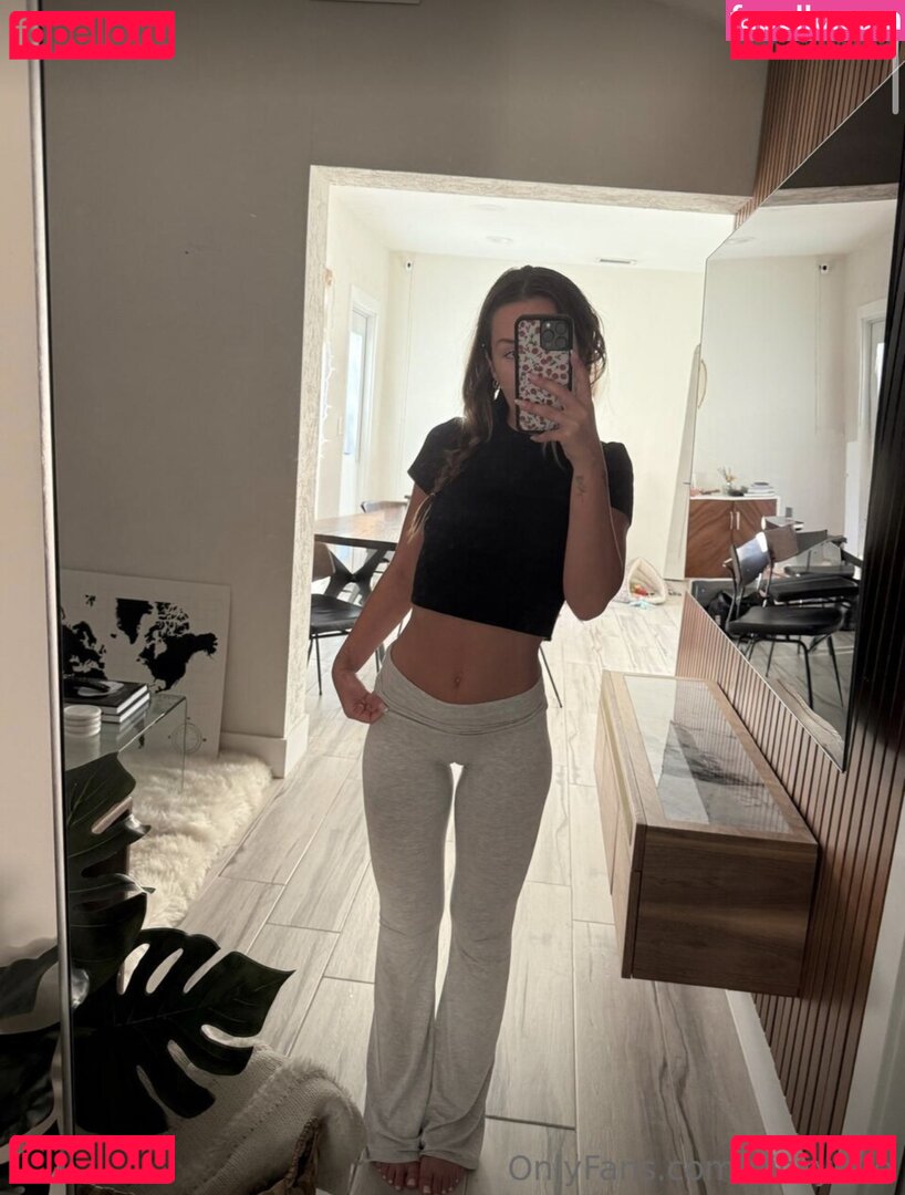 Nicky Gile Nude Onlyfans Photo 34