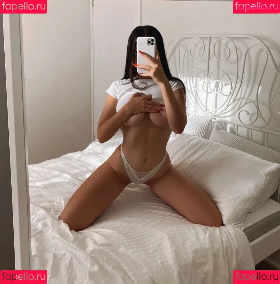 hellolana Onlyfans Photo Gallery 