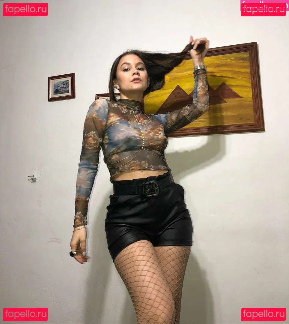 almagustina Onlyfans Photo Gallery 