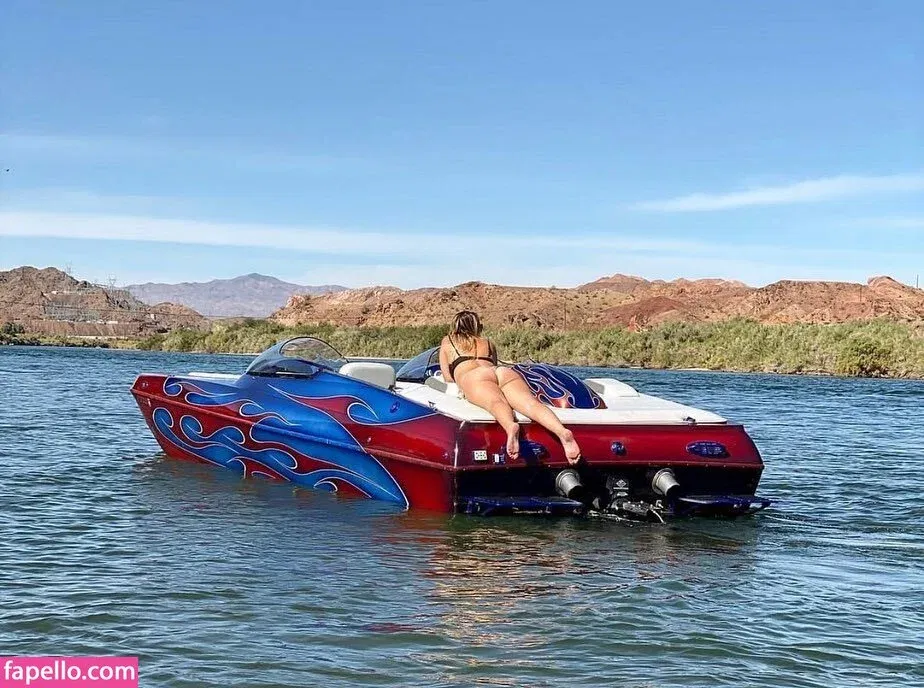 ginababii92 Onlyfans Photo Gallery 