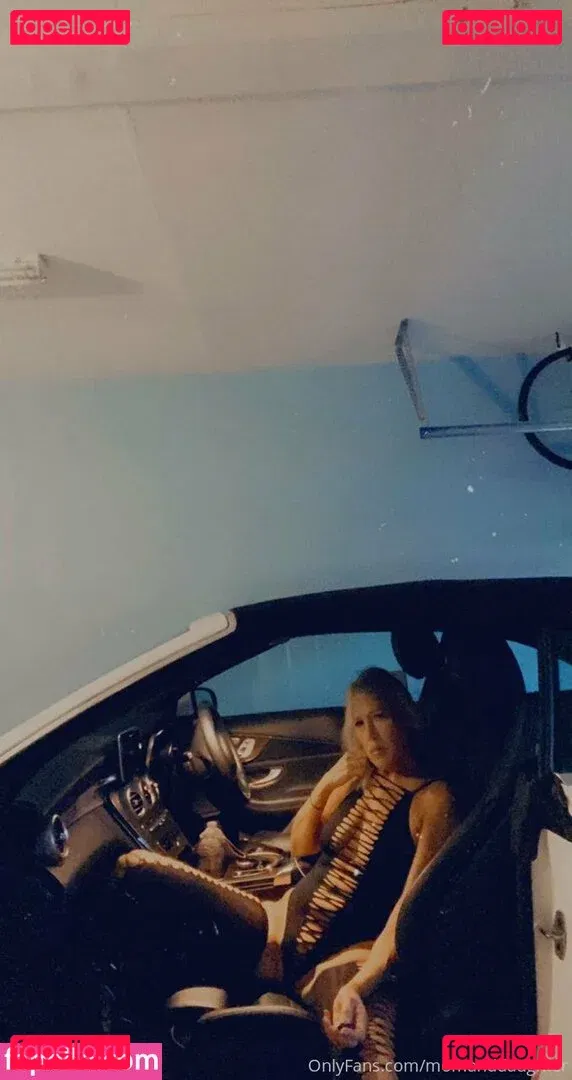 momanddaughter Onlyfans Photo Gallery 