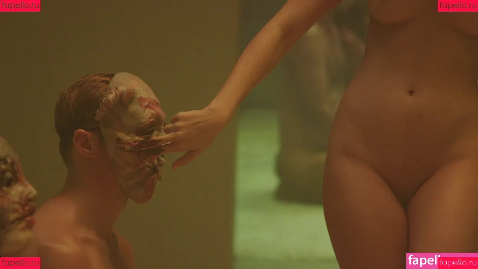Mia Goth Onlyfans Photo Gallery 