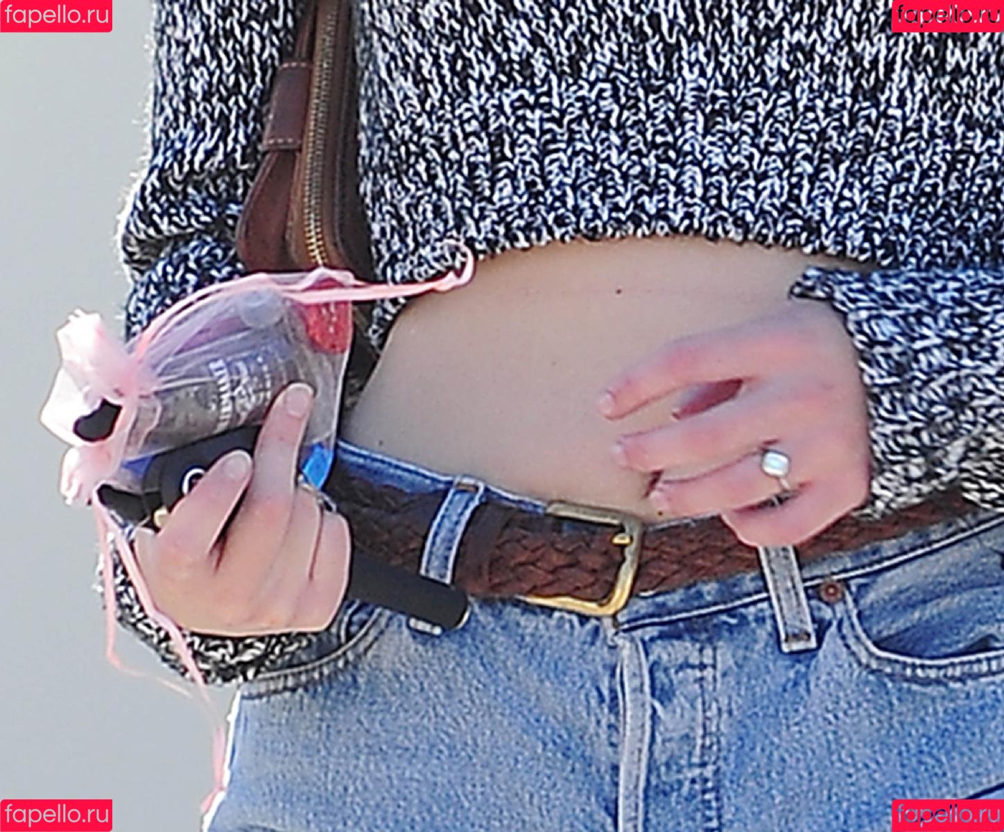 Mia Goth Onlyfans Photo Gallery 