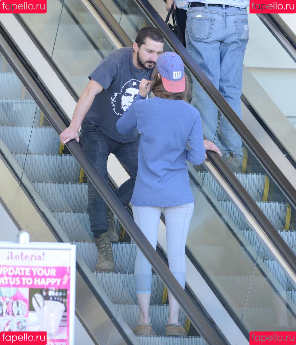 Mia Goth Onlyfans Photo Gallery 